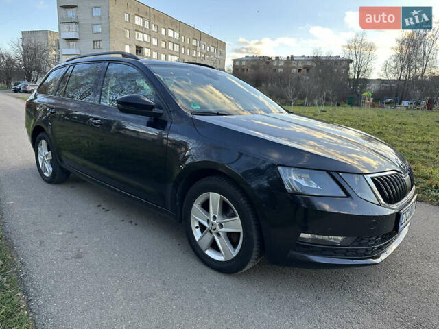 Черный Шкода Октавия, объемом двигателя 2 л и пробегом 266 тыс. км за 14450 $, фото 15 на Automoto.ua
