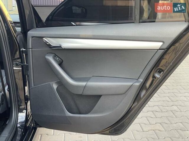 Черный Шкода Октавия, объемом двигателя 1.4 л и пробегом 241 тыс. км за 12900 $, фото 77 на Automoto.ua