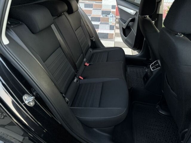 Черный Шкода Октавия, объемом двигателя 1.6 л и пробегом 243 тыс. км за 13850 $, фото 21 на Automoto.ua