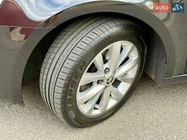 Чорний Шкода Октавія, об'ємом двигуна 1.6 л та пробігом 260 тис. км за 12900 $, фото 35 на Automoto.ua