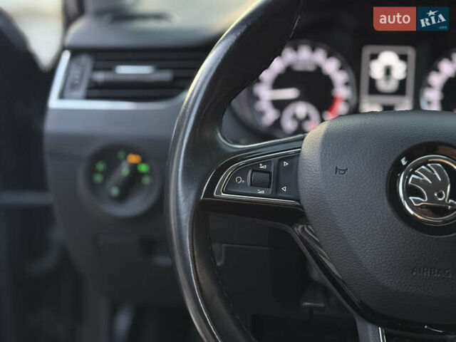 Чорний Шкода Октавія, об'ємом двигуна 1.6 л та пробігом 243 тис. км за 13850 $, фото 16 на Automoto.ua