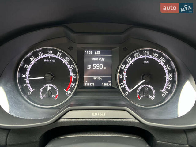 Черный Шкода Октавия, объемом двигателя 1.6 л и пробегом 219 тыс. км за 13500 $, фото 28 на Automoto.ua