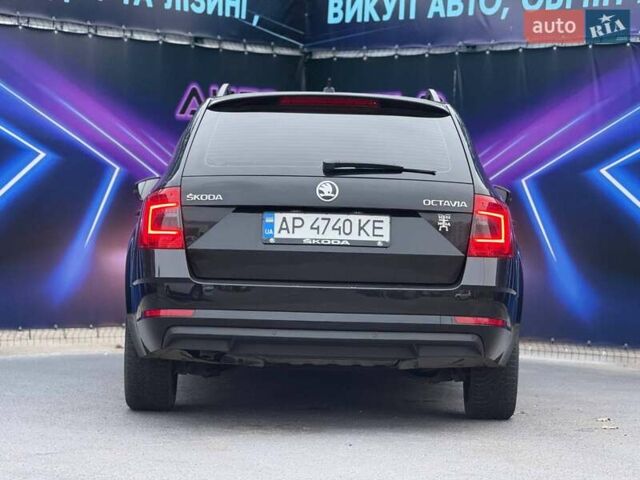 Черный Шкода Октавия, объемом двигателя 1.6 л и пробегом 238 тыс. км за 12499 $, фото 5 на Automoto.ua