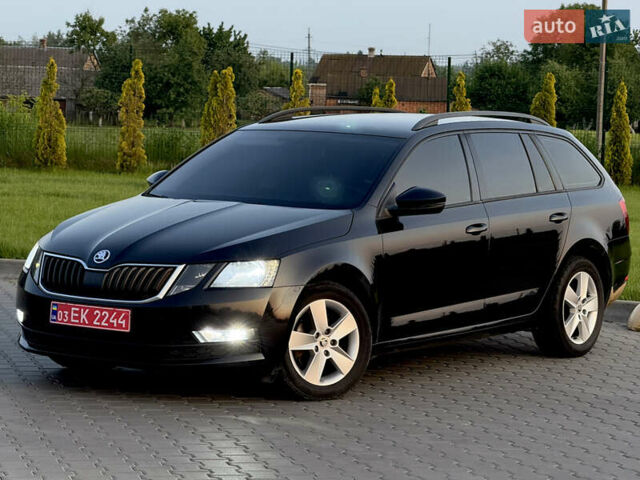 Чорний Шкода Октавія, об'ємом двигуна 1.6 л та пробігом 240 тис. км за 11900 $, фото 1 на Automoto.ua