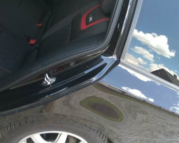 Чорний Шкода Октавія, об'ємом двигуна 2 л та пробігом 290 тис. км за 19000 $, фото 2 на Automoto.ua