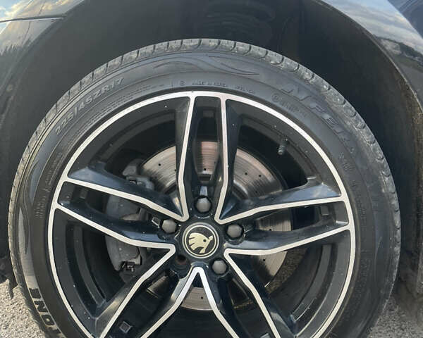 Черный Шкода Октавия, объемом двигателя 1.8 л и пробегом 236 тыс. км за 15300 $, фото 29 на Automoto.ua