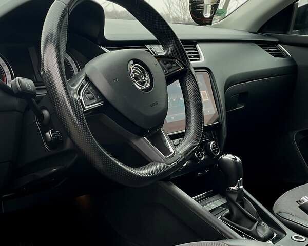 Черный Шкода Октавия, объемом двигателя 2 л и пробегом 207 тыс. км за 16200 $, фото 20 на Automoto.ua