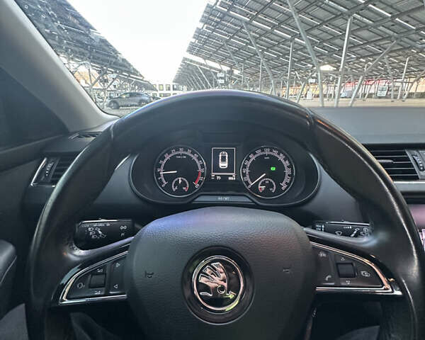 Черный Шкода Октавия, объемом двигателя 1.97 л и пробегом 262 тыс. км за 14600 $, фото 17 на Automoto.ua