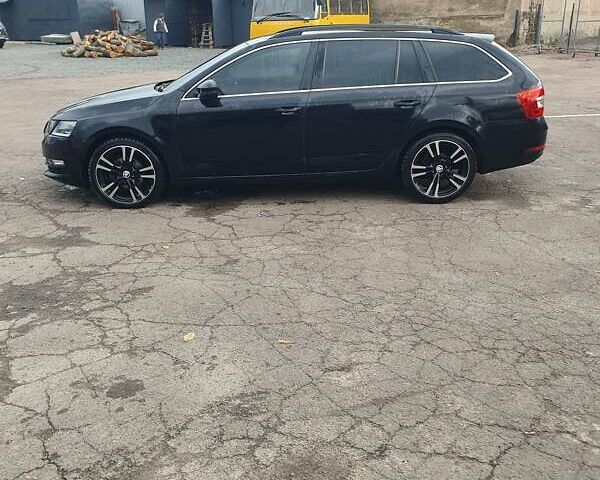 Черный Шкода Октавия, объемом двигателя 1.97 л и пробегом 206 тыс. км за 14500 $, фото 11 на Automoto.ua