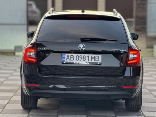 Черный Шкода Октавия, объемом двигателя 1.6 л и пробегом 243 тыс. км за 13850 $, фото 8 на Automoto.ua