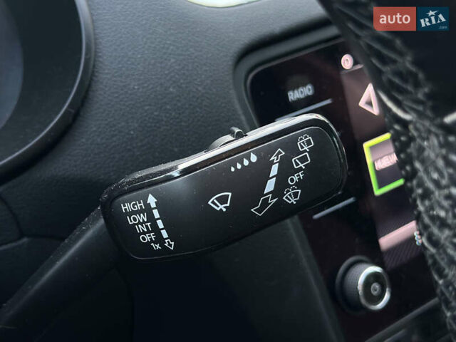 Чорний Шкода Октавія, об'ємом двигуна 1.6 л та пробігом 259 тис. км за 14200 $, фото 36 на Automoto.ua