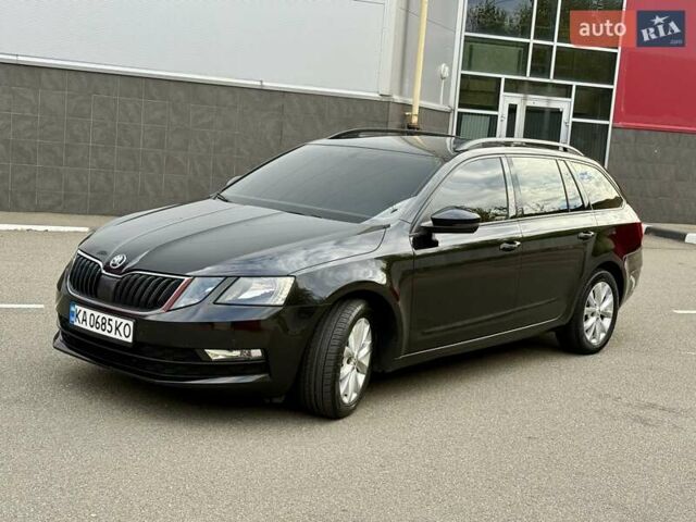 Чорний Шкода Октавія, об'ємом двигуна 1.6 л та пробігом 260 тис. км за 12900 $, фото 11 на Automoto.ua
