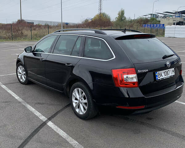 Черный Шкода Октавия, объемом двигателя 1.6 л и пробегом 239 тыс. км за 12200 $, фото 3 на Automoto.ua