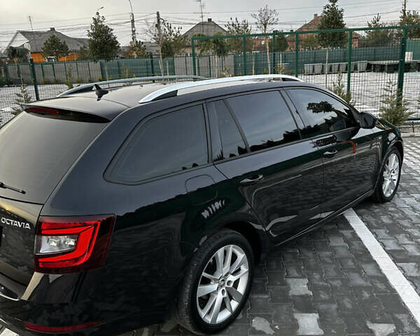 Черный Шкода Октавия, объемом двигателя 2 л и пробегом 257 тыс. км за 14750 $, фото 15 на Automoto.ua