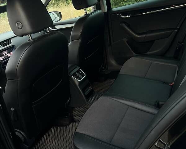 Черный Шкода Октавия, объемом двигателя 1.6 л и пробегом 314 тыс. км за 13999 $, фото 34 на Automoto.ua