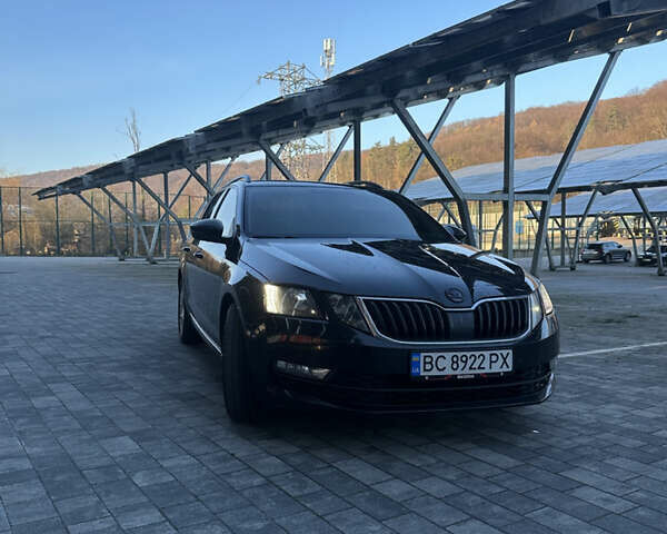 Черный Шкода Октавия, объемом двигателя 1.97 л и пробегом 262 тыс. км за 14600 $, фото 8 на Automoto.ua