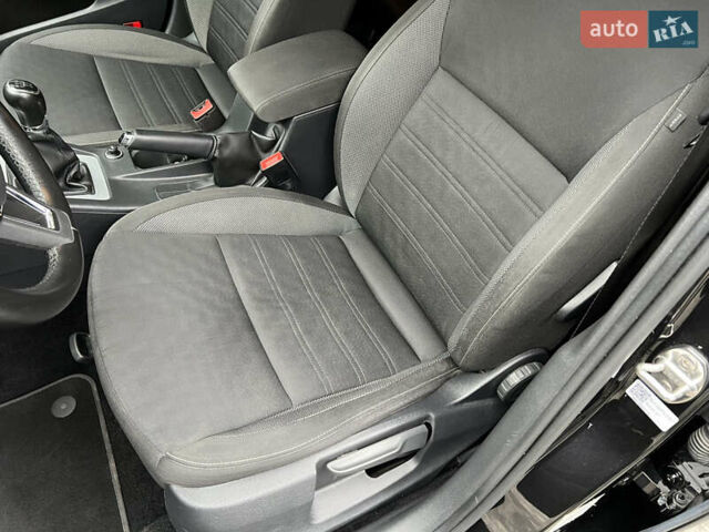 Черный Шкода Октавия, объемом двигателя 1.6 л и пробегом 219 тыс. км за 13500 $, фото 16 на Automoto.ua