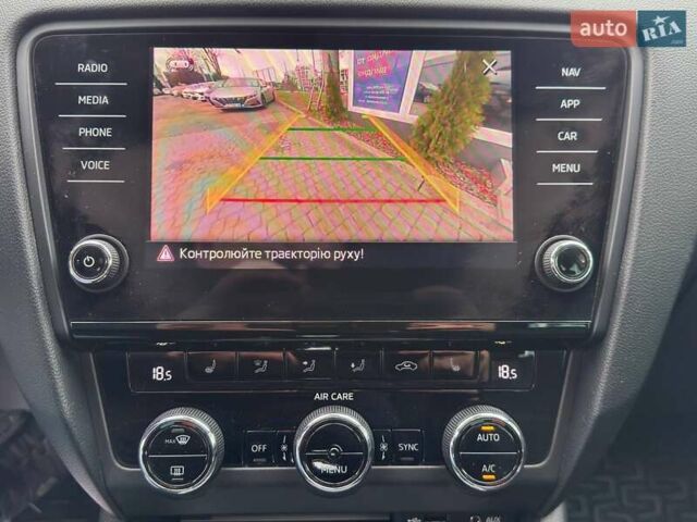 Шкода Октавія 2017 у Львові на Automoto.ua Чорний Шкода Октавія, об'ємом двигуна 1.97 л та пробігом 192 тис. км за 15700 $, фото 3 на Automoto.ua
