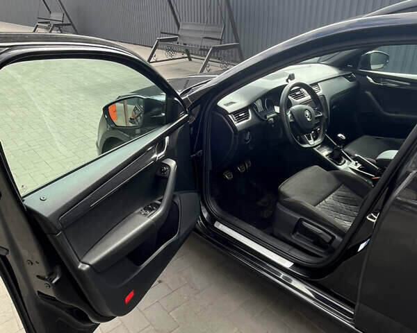 Чорний Шкода Октавія, об'ємом двигуна 1.97 л та пробігом 243 тис. км за 13500 $, фото 8 на Automoto.ua