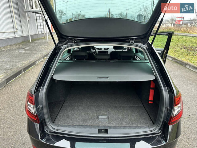 Черный Шкода Октавия, объемом двигателя 1.6 л и пробегом 230 тыс. км за 12700 $, фото 18 на Automoto.ua