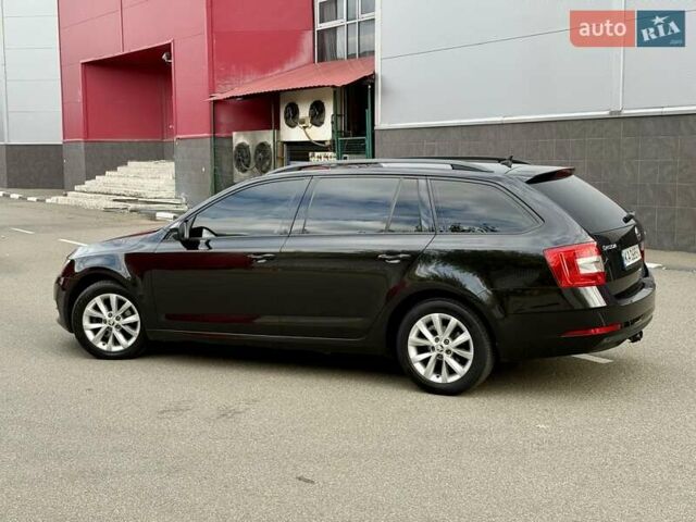 Чорний Шкода Октавія, об'ємом двигуна 1.6 л та пробігом 260 тис. км за 12900 $, фото 8 на Automoto.ua