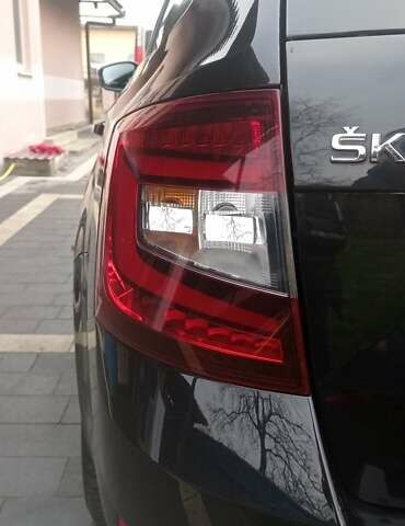 Черный Шкода Октавия, объемом двигателя 0 л и пробегом 223 тыс. км за 13000 $, фото 7 на Automoto.ua