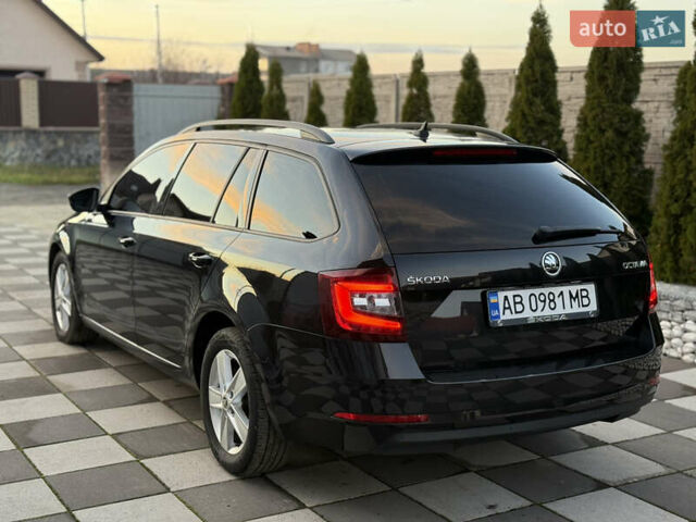 Чорний Шкода Октавія, об'ємом двигуна 1.6 л та пробігом 243 тис. км за 13850 $, фото 7 на Automoto.ua