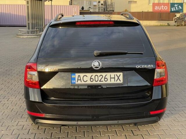 Черный Шкода Октавия, объемом двигателя 1.4 л и пробегом 241 тыс. км за 12900 $, фото 37 на Automoto.ua