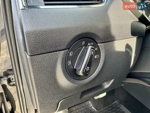 Чорний Шкода Октавія, об'ємом двигуна 1.97 л та пробігом 240 тис. км за 18500 $, фото 36 на Automoto.ua