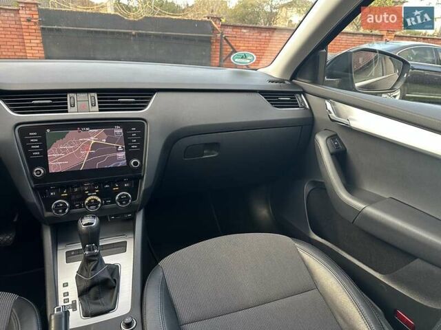 Черный Шкода Октавия, объемом двигателя 1.6 л и пробегом 222 тыс. км за 13850 $, фото 28 на Automoto.ua