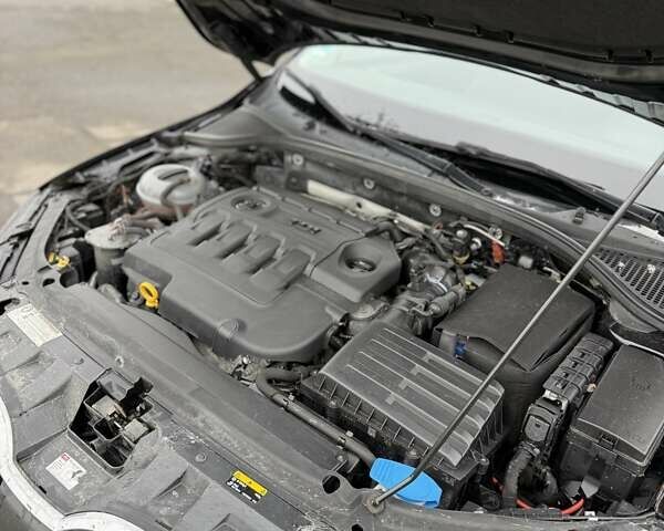 Черный Шкода Октавия, объемом двигателя 2 л и пробегом 235 тыс. км за 15800 $, фото 44 на Automoto.ua