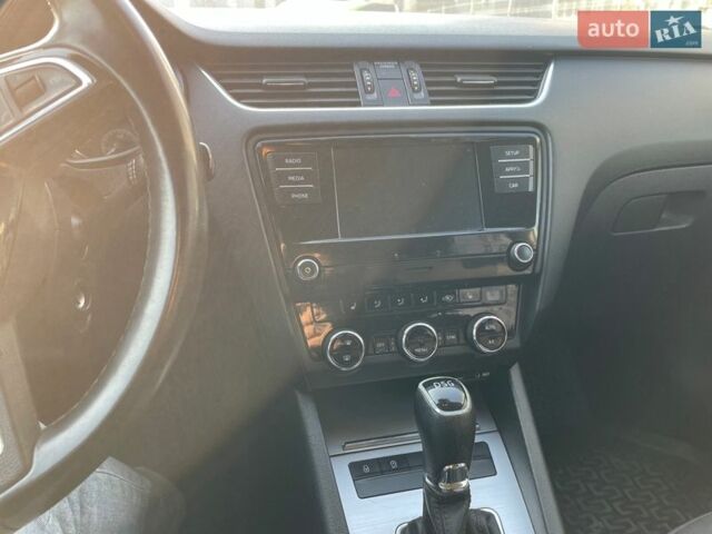 Черный Шкода Октавия, объемом двигателя 0 л и пробегом 510 тыс. км за 9000 $, фото 8 на Automoto.ua