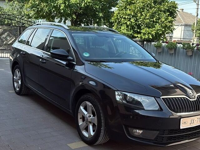 Чорний Шкода Октавія, об'ємом двигуна 1.6 л та пробігом 237 тис. км за 10900 $, фото 2 на Automoto.ua