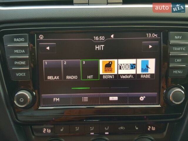 Черный Шкода Октавия, объемом двигателя 2 л и пробегом 236 тыс. км за 16300 $, фото 63 на Automoto.ua