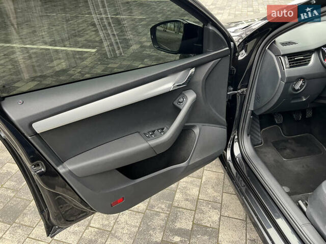 Черный Шкода Октавия, объемом двигателя 1.6 л и пробегом 219 тыс. км за 13500 $, фото 17 на Automoto.ua