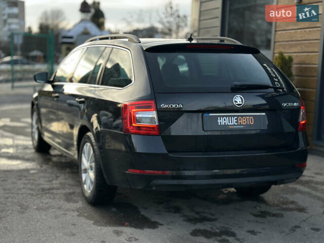 Чорний Шкода Октавія, об'ємом двигуна 1.6 л та пробігом 259 тис. км за 14200 $, фото 12 на Automoto.ua