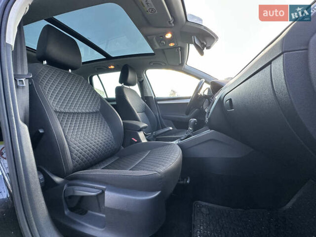 Черный Шкода Октавия, объемом двигателя 2 л и пробегом 266 тыс. км за 14450 $, фото 32 на Automoto.ua