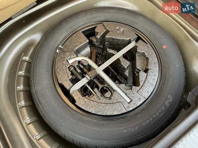 Черный Шкода Октавия, объемом двигателя 1.4 л и пробегом 241 тыс. км за 12900 $, фото 60 на Automoto.ua