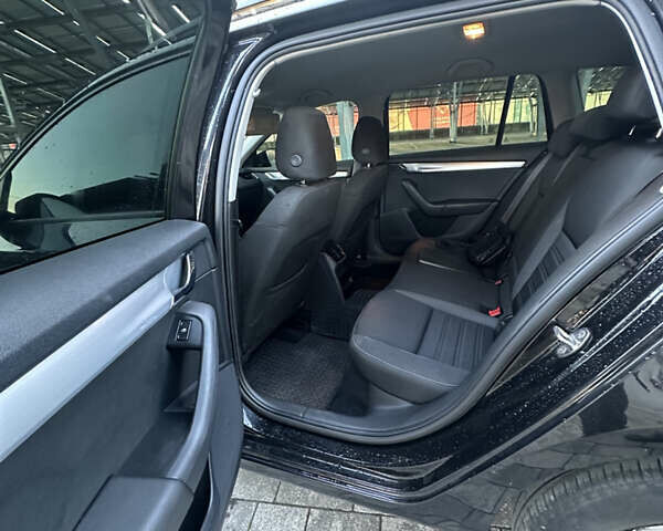 Черный Шкода Октавия, объемом двигателя 1.97 л и пробегом 262 тыс. км за 14600 $, фото 12 на Automoto.ua