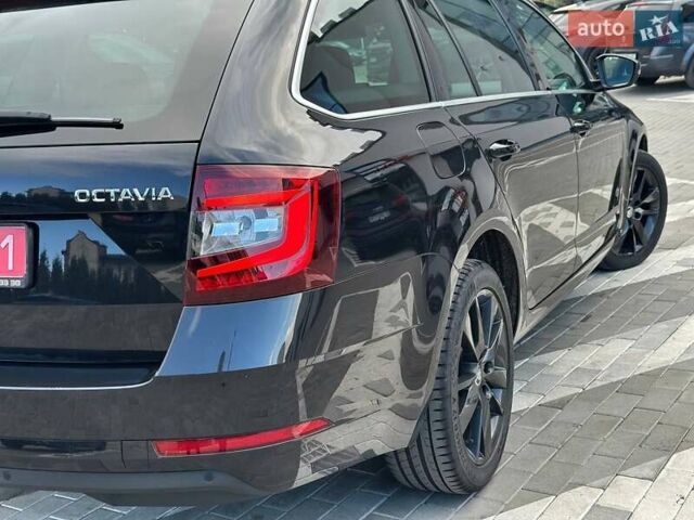 Черный Шкода Октавия, объемом двигателя 2 л и пробегом 172 тыс. км за 17900 $, фото 8 на Automoto.ua
