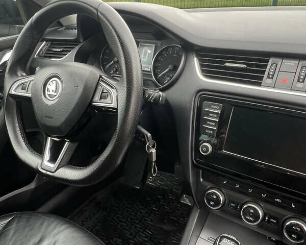 Черный Шкода Октавия, объемом двигателя 1.6 л и пробегом 247 тыс. км за 12700 $, фото 11 на Automoto.ua