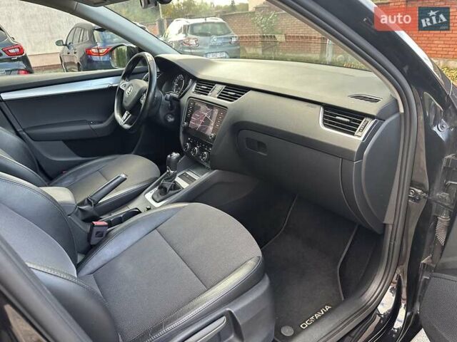 Черный Шкода Октавия, объемом двигателя 1.6 л и пробегом 222 тыс. км за 13850 $, фото 27 на Automoto.ua