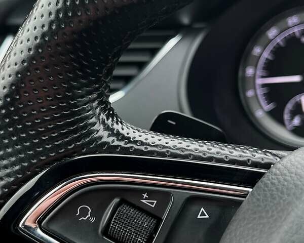 Черный Шкода Октавия, объемом двигателя 2 л и пробегом 207 тыс. км за 16200 $, фото 50 на Automoto.ua