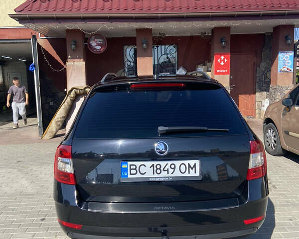 Черный Шкода Октавия, объемом двигателя 1.6 л и пробегом 255 тыс. км за 14500 $, фото 2 на Automoto.ua