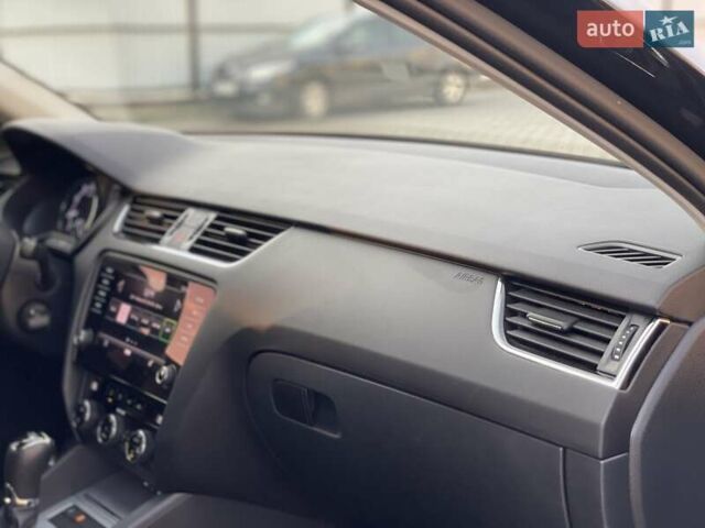 Черный Шкода Октавия, объемом двигателя 1.4 л и пробегом 241 тыс. км за 12900 $, фото 83 на Automoto.ua