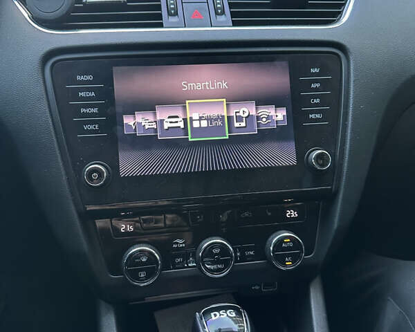 Черный Шкода Октавия, объемом двигателя 1.97 л и пробегом 262 тыс. км за 14600 $, фото 16 на Automoto.ua