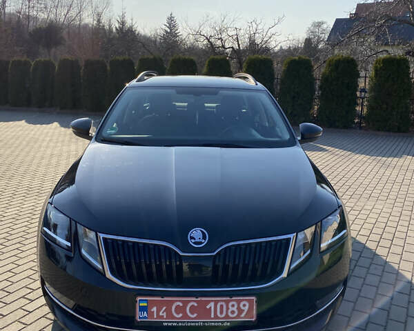 Черный Шкода Октавия, объемом двигателя 2 л и пробегом 248 тыс. км за 15550 $, фото 8 на Automoto.ua