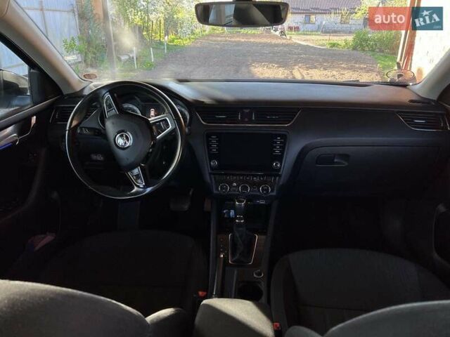 Черный Шкода Октавия, объемом двигателя 1.6 л и пробегом 281 тыс. км за 13700 $, фото 11 на Automoto.ua