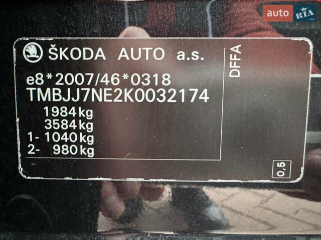 Черный Шкода Октавия, объемом двигателя 2 л и пробегом 216 тыс. км за 17800 $, фото 42 на Automoto.ua