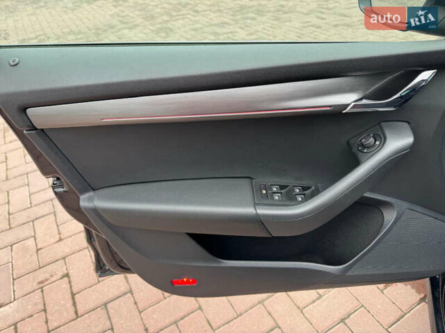 Черный Шкода Октавия, объемом двигателя 2 л и пробегом 216 тыс. км за 17800 $, фото 15 на Automoto.ua